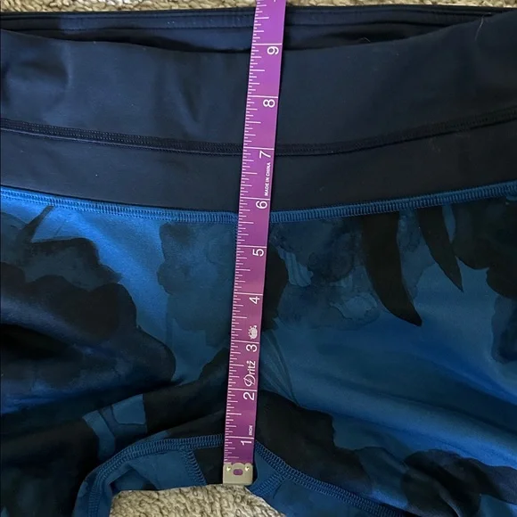 Lululemon Athletica Leggings - Picture 3 of 8